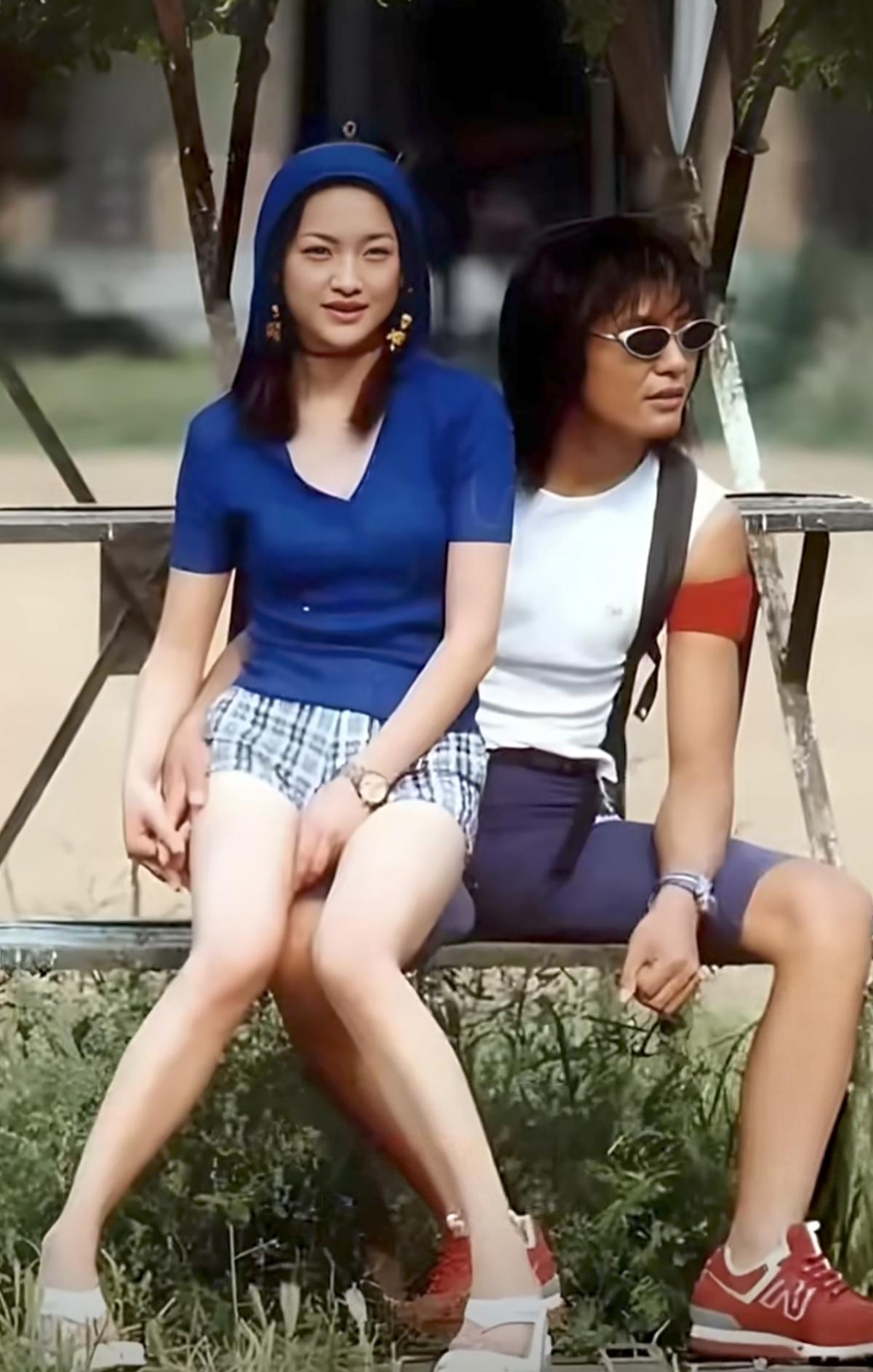 演员拍电影，男女主角整天腻歪在一起，你说能不产生感情吗？难怪娱乐圈有那么多的绯闻