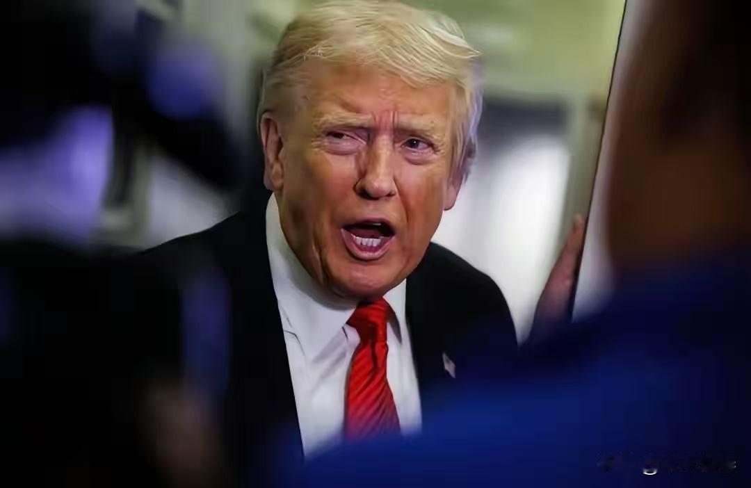 美国突袭检查中国开往伊朗的商船，老特简直是送上门的“神助攻”！​它这一查，