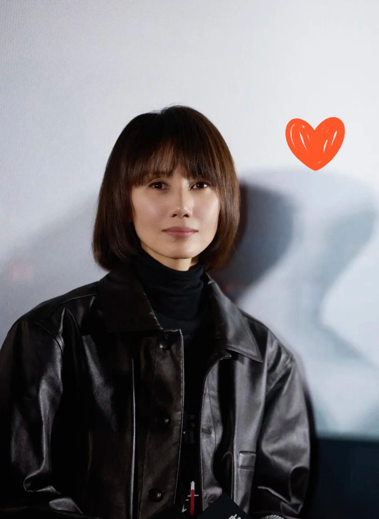 49岁袁泉状态封神，骨相美才是抗老天花板马上50岁的人，状态比三十出头还