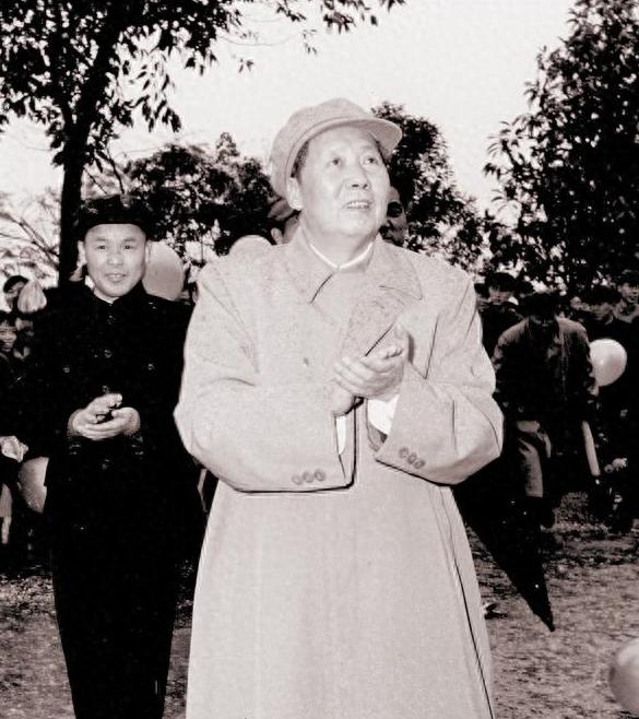 多年以后，广西的首府还是南宁，不是柳州。但很少有人知道，1958年1月，这件