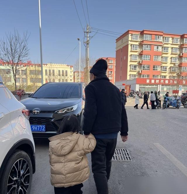 杨少华磕了头郭荣启不认？马三立反手把他塞郭家门谱搅浑水！你别不信，当年杨少华