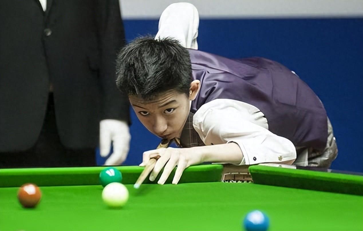 斯诺克比赛又来了，巡回锦标赛将于今天在曼彻斯特开杆，这是本赛季的倒数第二站排名赛