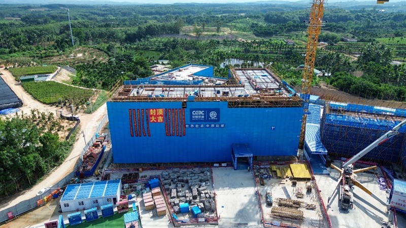 海南热带果蔬科创基地项目加快建设