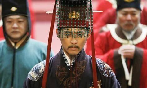 公元1004年，一场签了不平等条约的皇帝，是怎么把自己脸上的屎，硬生生涂成了金粉