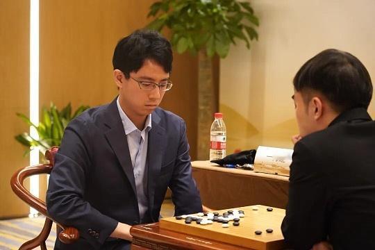 一力辽能否能拿下LG杯冠军？日本围棋上一个夺得世界大赛冠军是在2024年9月8