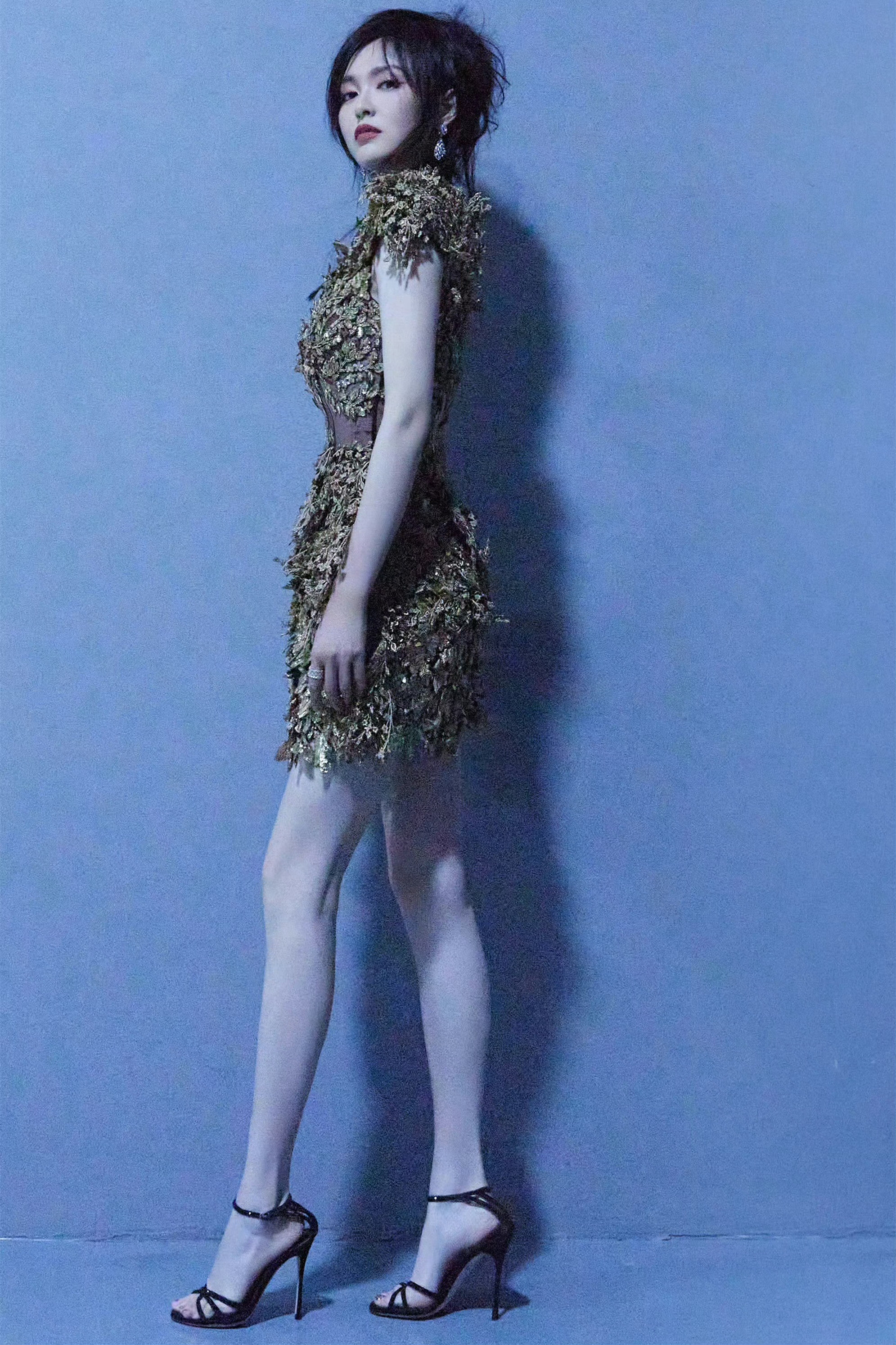 唐嫣x冷艳妆造·性感美腿