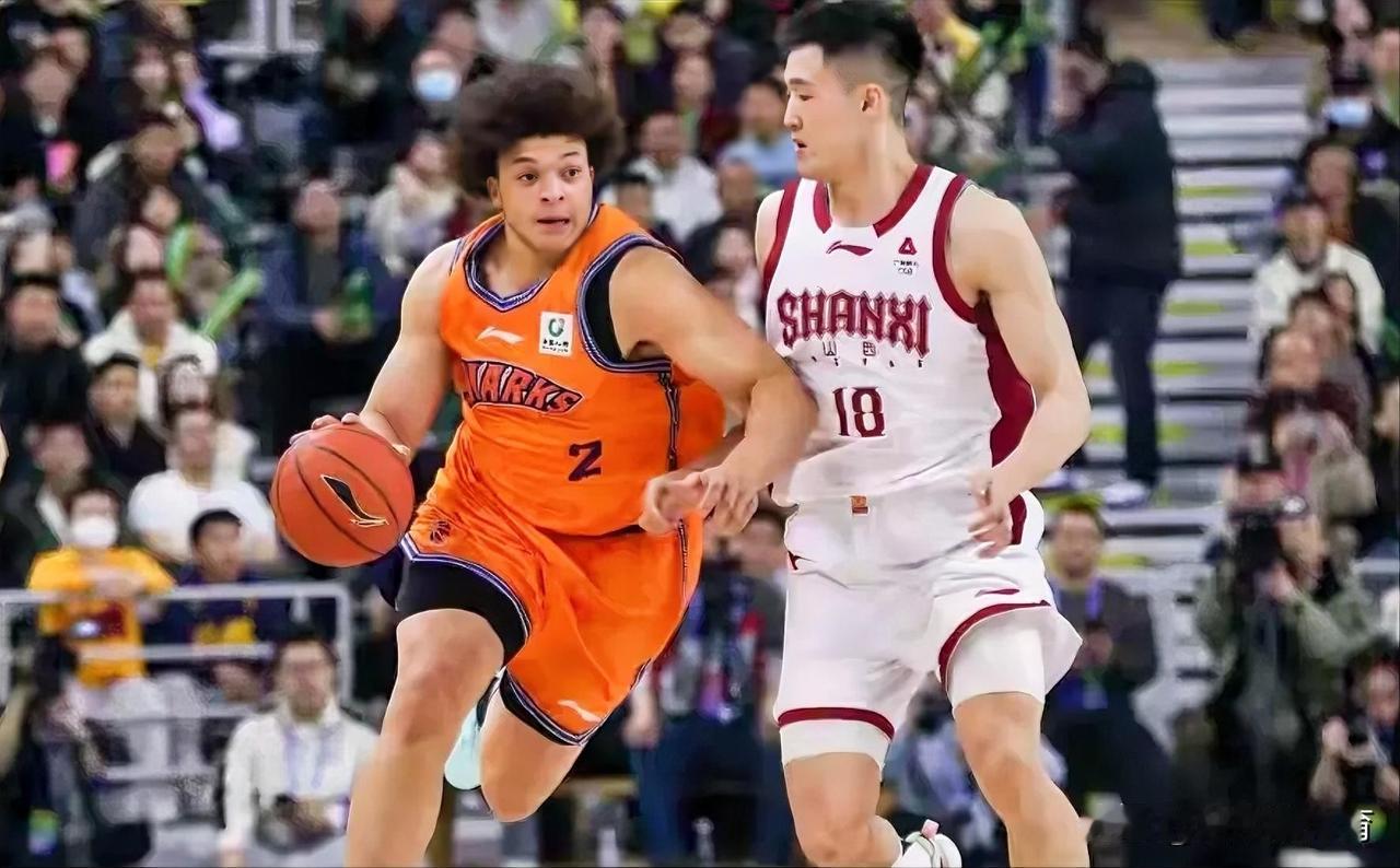 上海大胜山西队成功卫冕俱乐部杯赛冠军，赢球原因各有看法，杨鸣的点评才是一针见血。