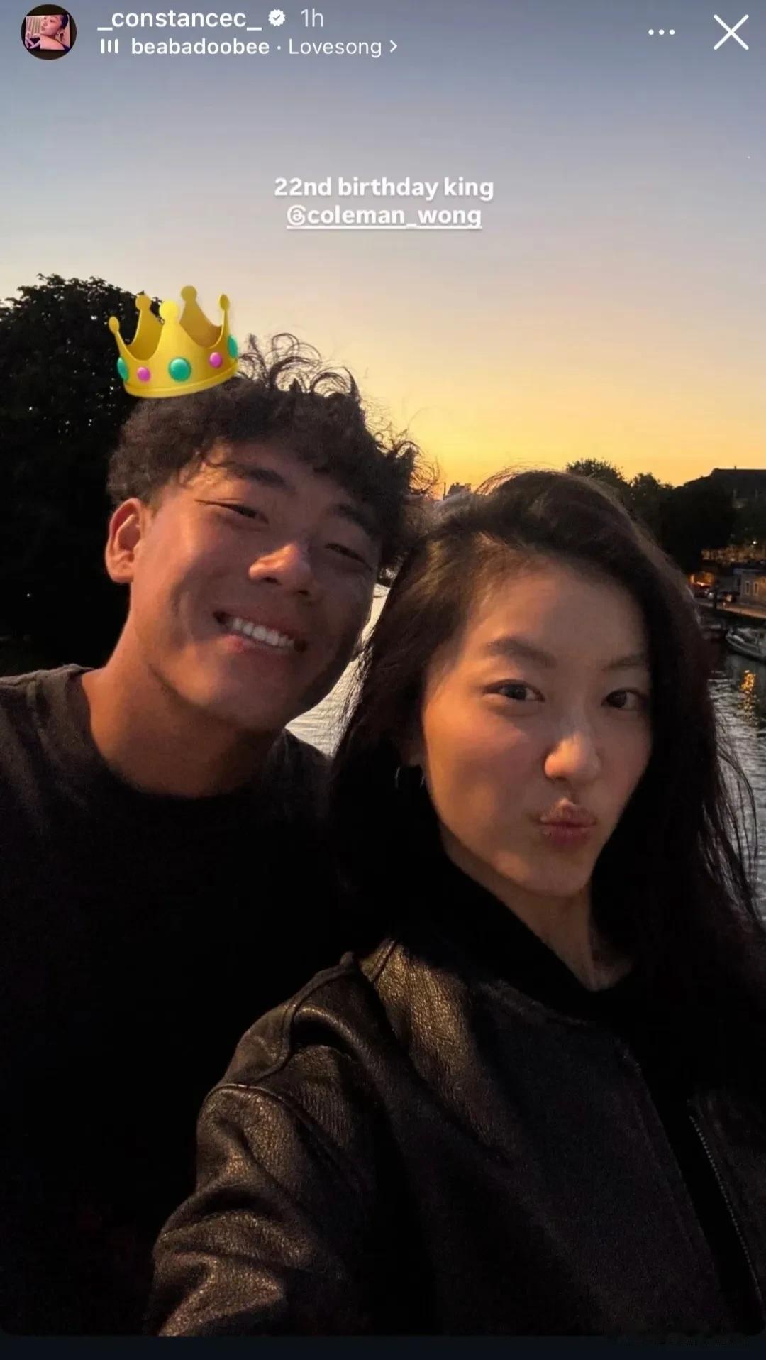 陈奕迅的女儿包包，官宣与男友的同框庆生照，果然是“未来岳丈”认可的对象，俩人看着