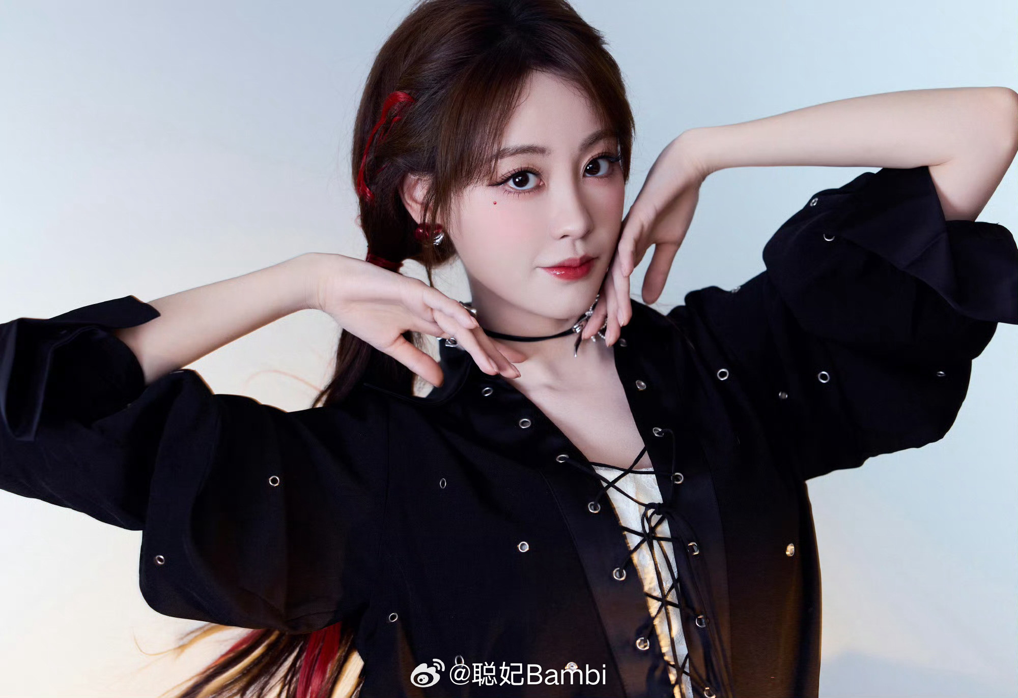祝绪丹♥️​​​