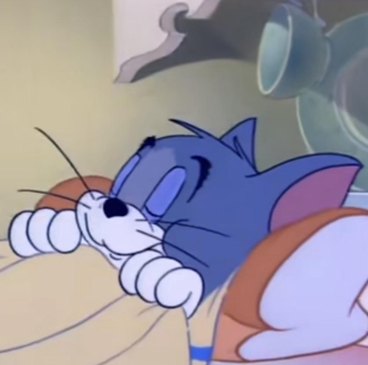 职场上莫名被针对，真的很闹心，既然对方不怀好意，咱就得狠狠反击。之前我同事小李就