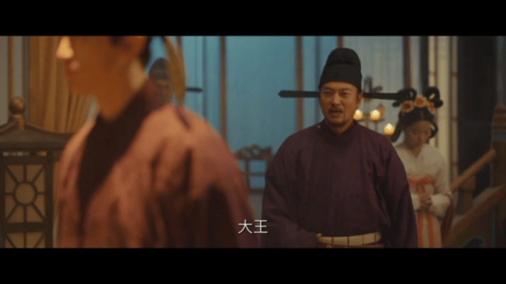 李煜一出场得翻语文课本了《太平年》中的李煜一出场就自带忧郁文艺的氛围，他作诗词