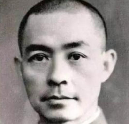 1938年，张自忠手下糟蹋了一个16岁的女孩，于是他命令所有士兵脱裤子检查，结果