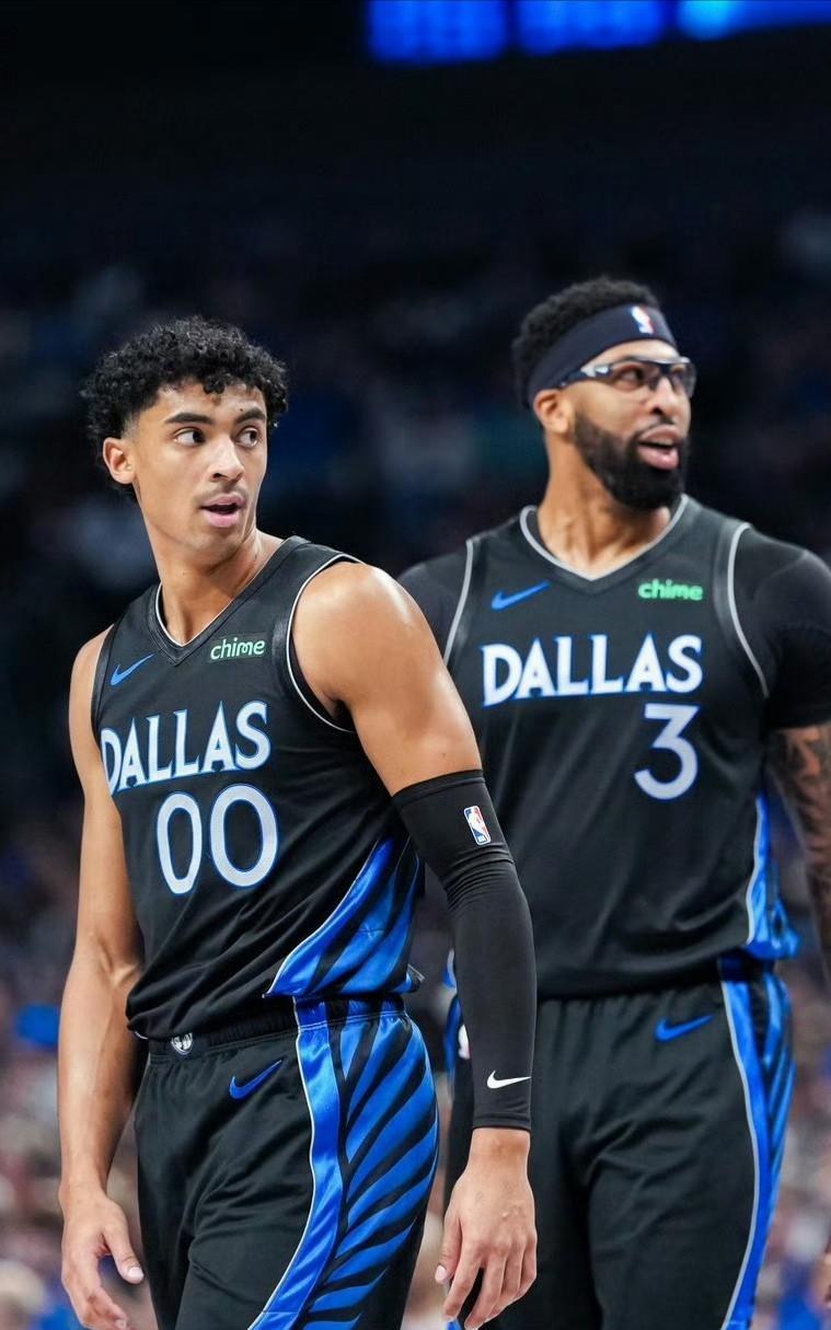 湖人该为交易悔断肠！独行侠“老小”已成未来基石110-104险胜火箭，独行侠用