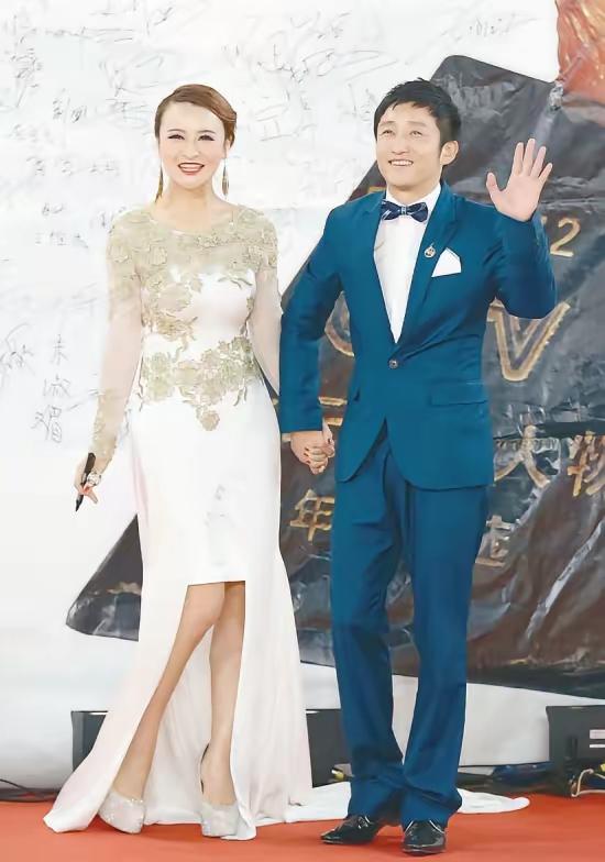 单单她那些鞋及奢侈品估计都好几千万了！不会过日子的人她会打扮吗毫无衣品可言，而