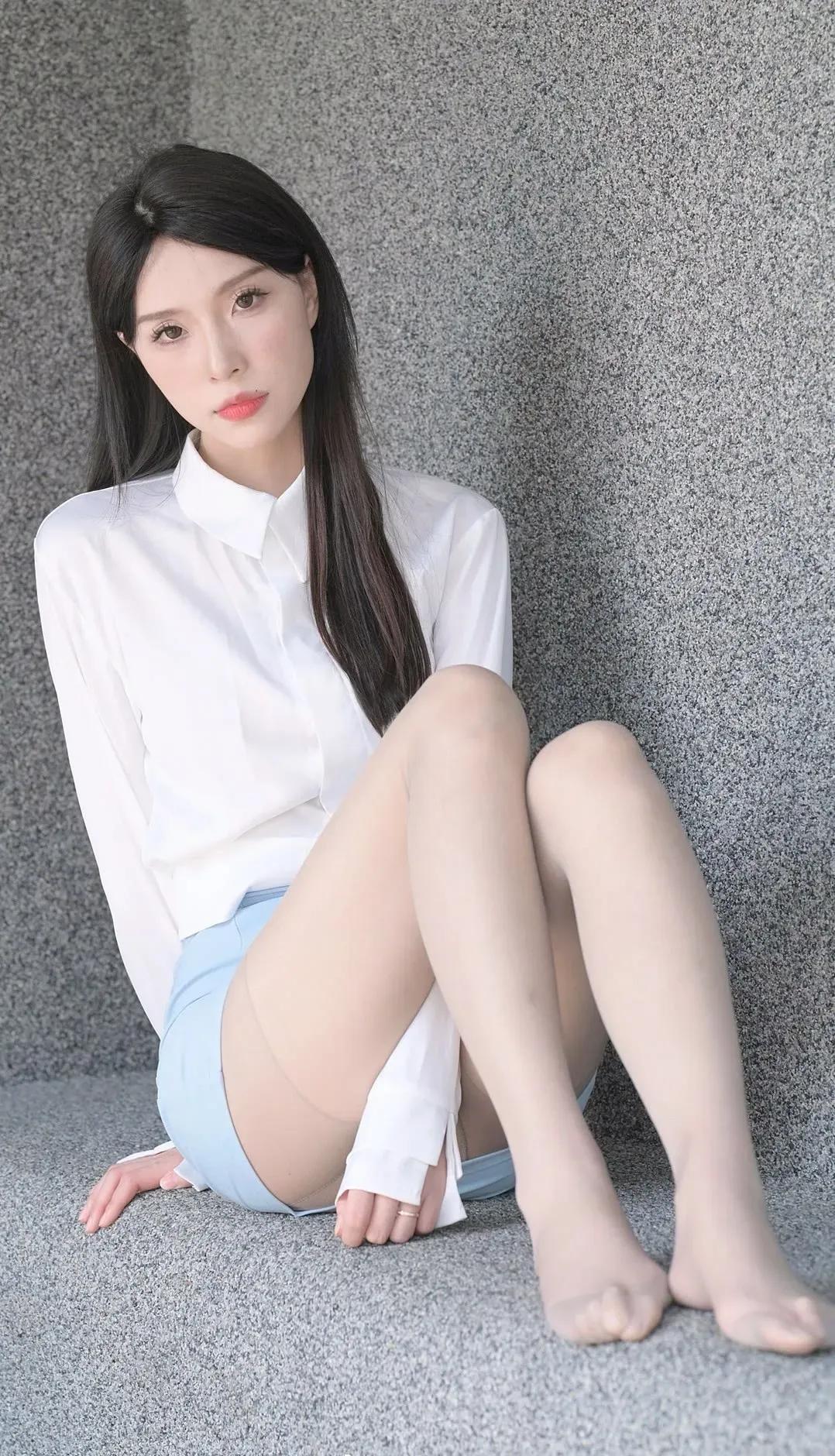 职场通勤怎么穿才高级?职业装怎么穿比较好看?