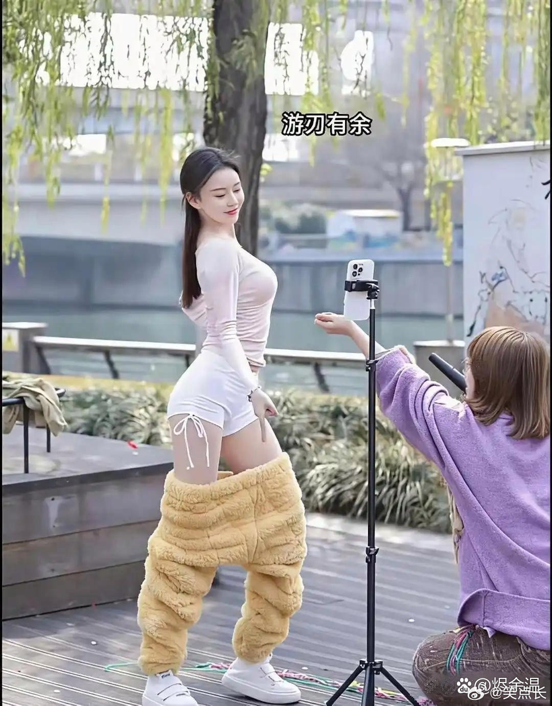 谁的背后不是都很努力​​​