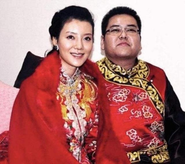 2009年，李兆会在“天上人间”花费880万，将全场宾客的单都买了。最后他因为高
