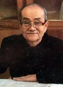 1981年，有人想动手否定毛主席，胡乔木提出不再称“毛主席”，改叫“毛泽东同志”