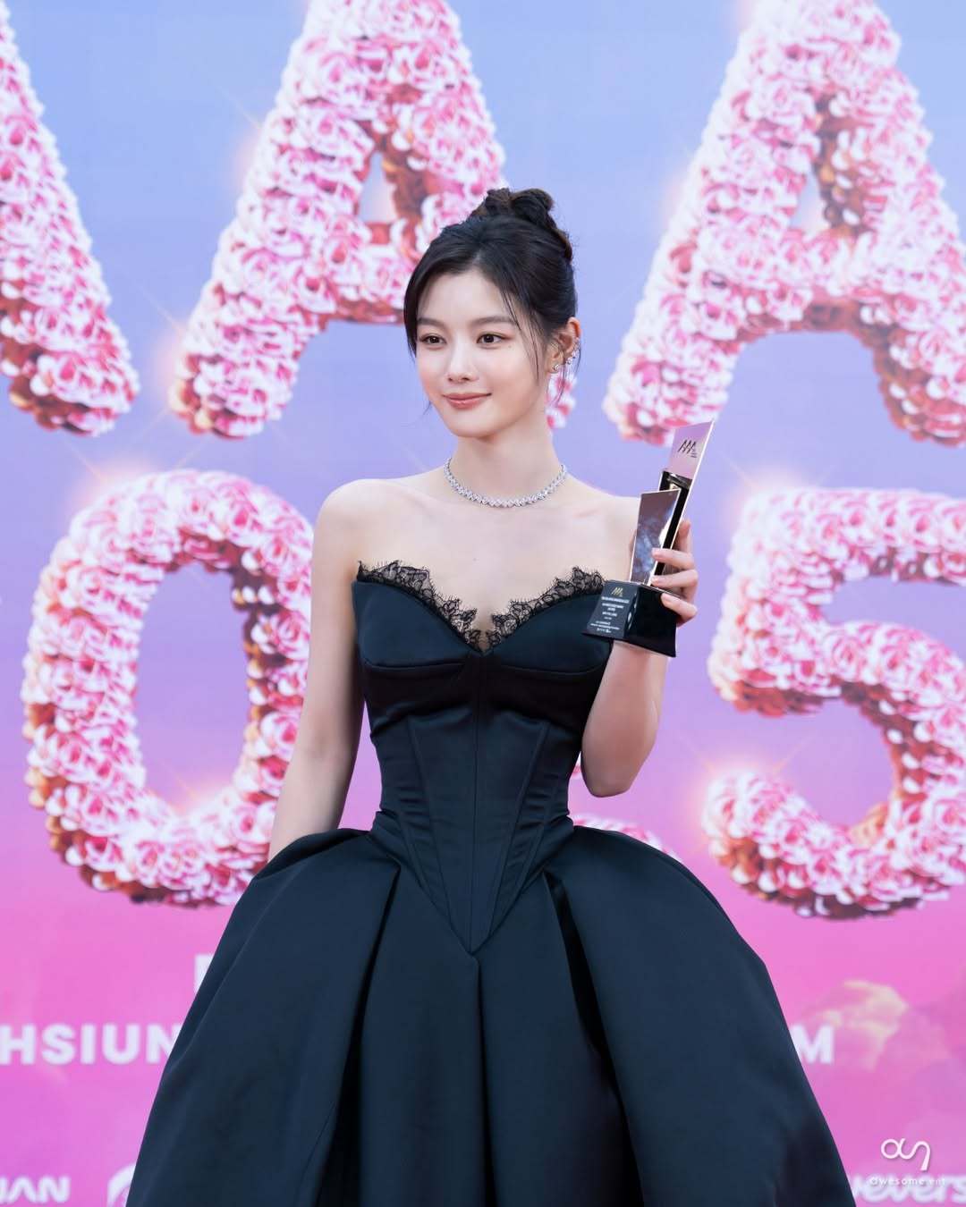 金裕贞相关251209➠ins更新@awesome_ent_officia