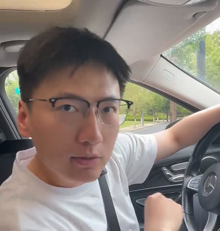 开车时要养成的七个条件反射。开车时要养成的七个条件反射，你不会就糟了。·