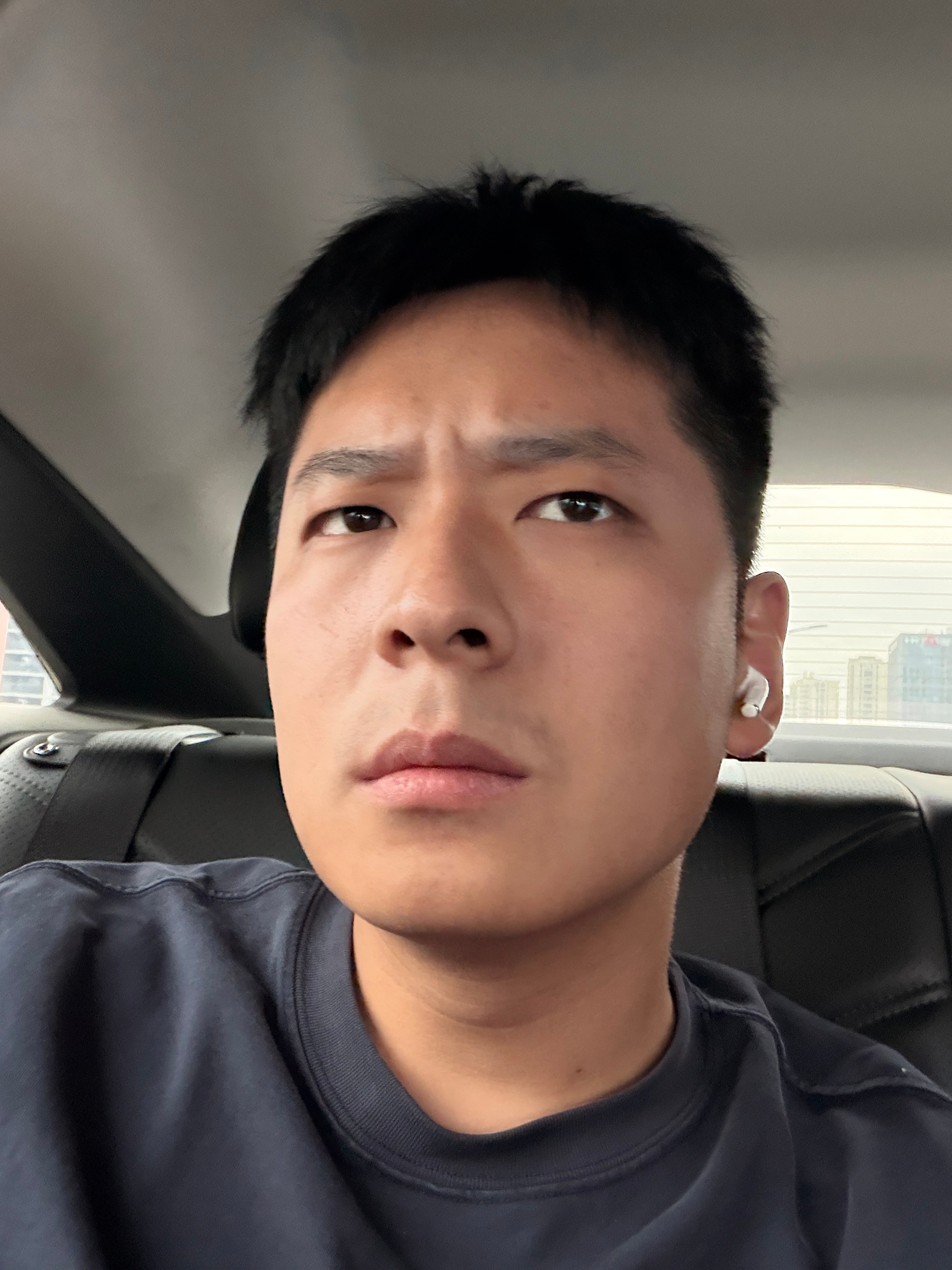我上车了，师傅不知道去哪了……杭州