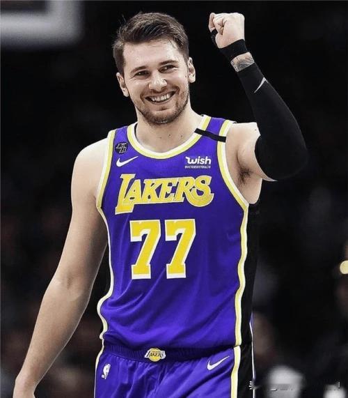 湖人未来全部寄托于东契奇并非明之举将来的湖人也终将会给自己犯下的错买单东契奇