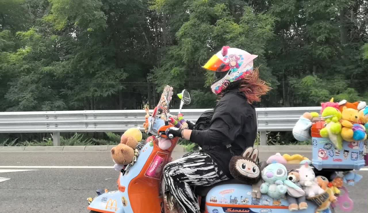 这姐妹儿太拉风了！羡慕的不止3岁小孩儿，还包括30多岁的