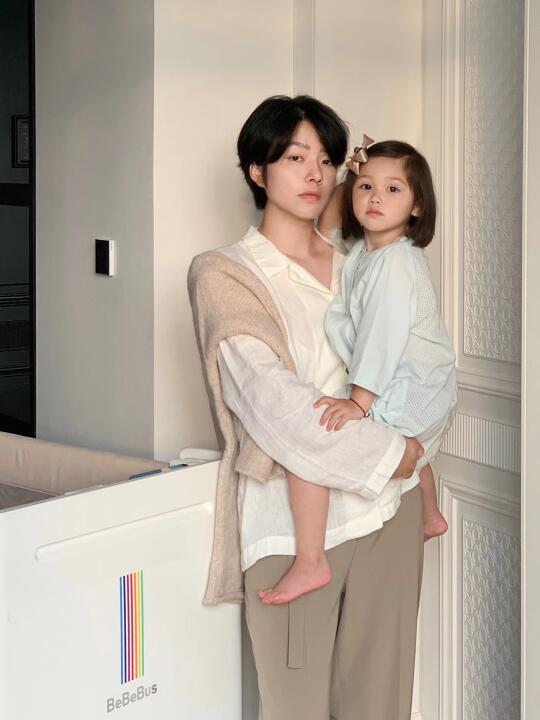 我们是一对互相报恩的母女