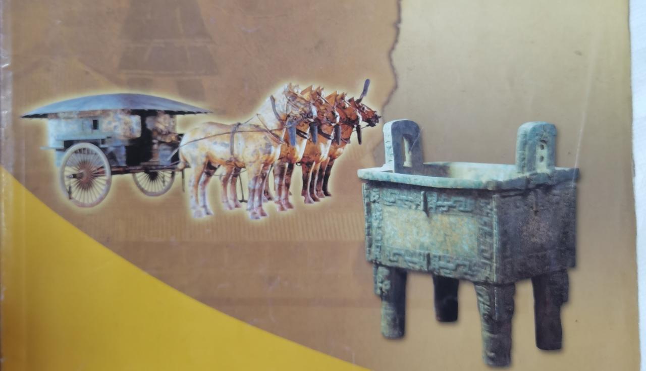 我敢保证，这两件文物绝对没人敢掉包。