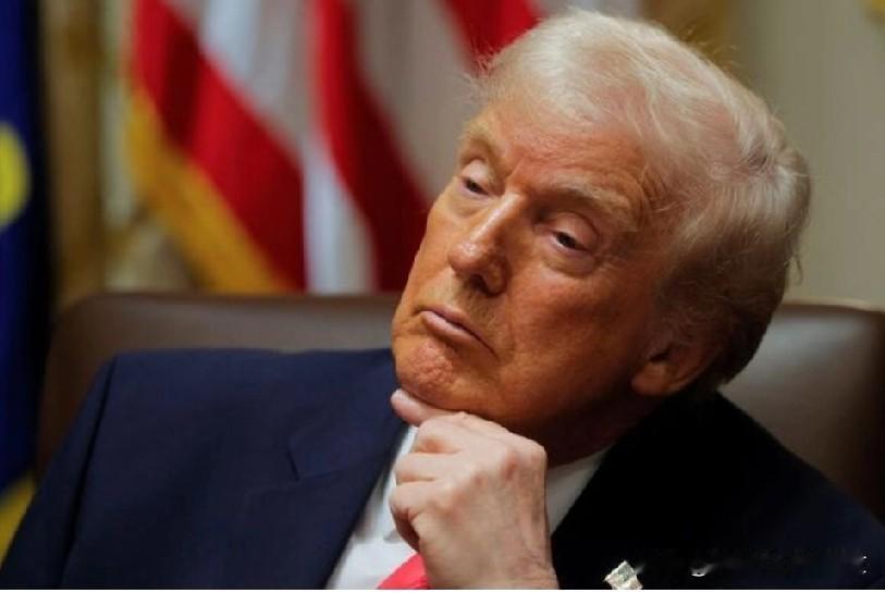 特朗普提议大幅降低美国汽车燃油经济性规定。路透华盛顿12月3日电——汽车制造商