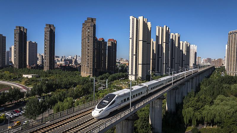 沈抚城际改造实现同城很有戏。沈阳和抚顺本就近在咫尺，沈阳母亲河浑河还发源于抚顺，