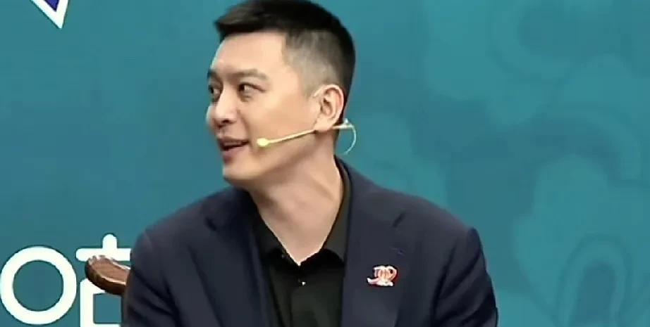 杨鸣这是被谈话了？缺席总决赛G3解说总决赛北京对阵广厦的G3，杨鸣缺席解说嘉宾