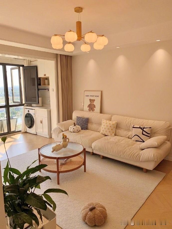 沈阳楼市走到这一步真不容易。沈阳楼市的那些房东也太难了。沈阳楼市里面的待售二