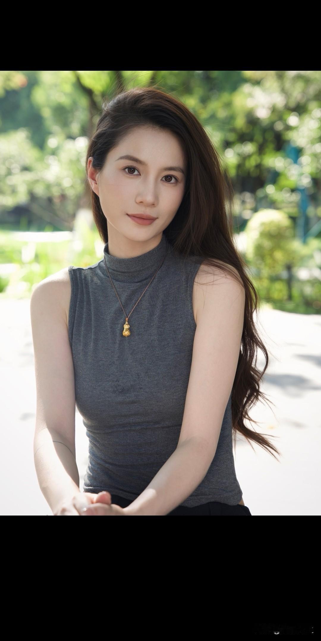 江南雅致！气质美女