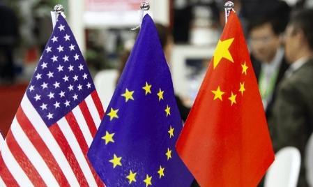 欧洲的事，中美已经商量好了。那就是欧洲上也得上，不上也得上。把欧洲绑上餐桌，美国