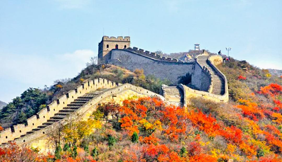 秦朝词语链接故事。1.一统天下故事：秦始皇嬴政先后灭掉韩、赵、魏、楚