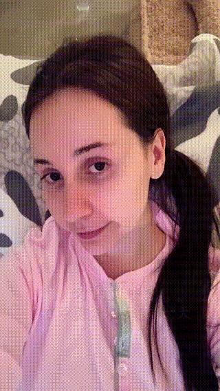 有个澳大利亚女留学生，想在中国做妇科手术，结果先打电话问了澳使馆。使馆那边直接