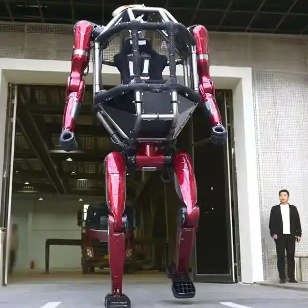 动漫里的情景照进现实，就是价格有点贵宇树发布全球首款量产载人变形机甲，39