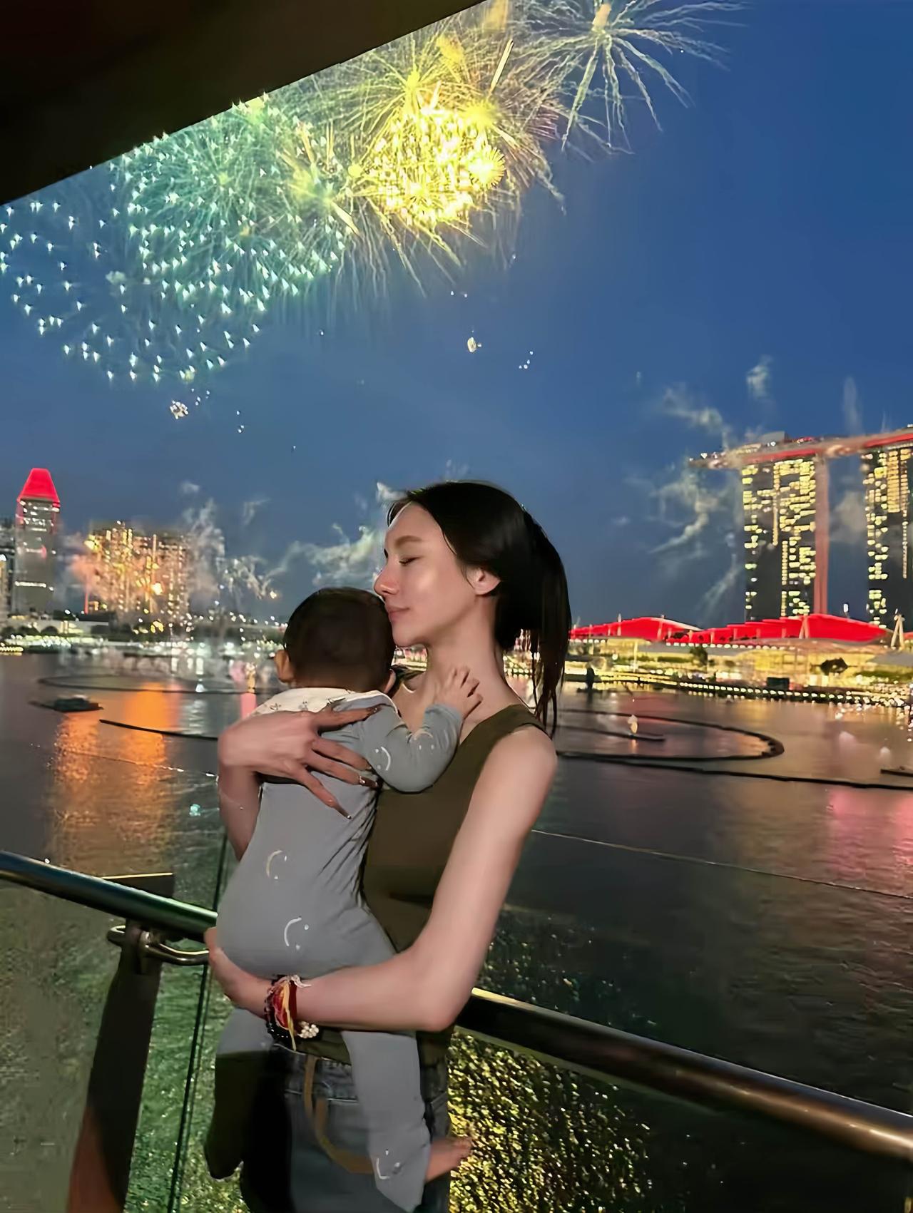 8月4日，何猷君前女友晒娃，并配文：“单亲妈妈的日常”。何猷君与林慧俐谈恋爱