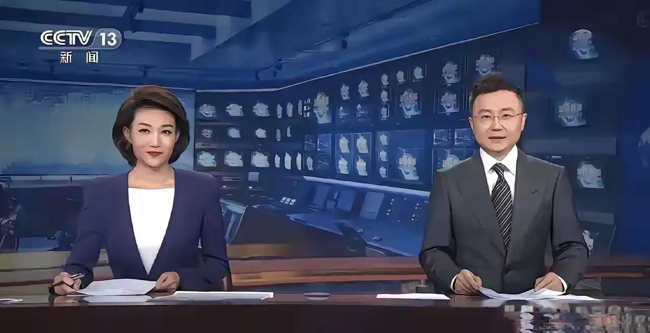 三个月就像三年，央视主持人李梓萌强势回归，和刚强一起主持节目时隔三个多月，观