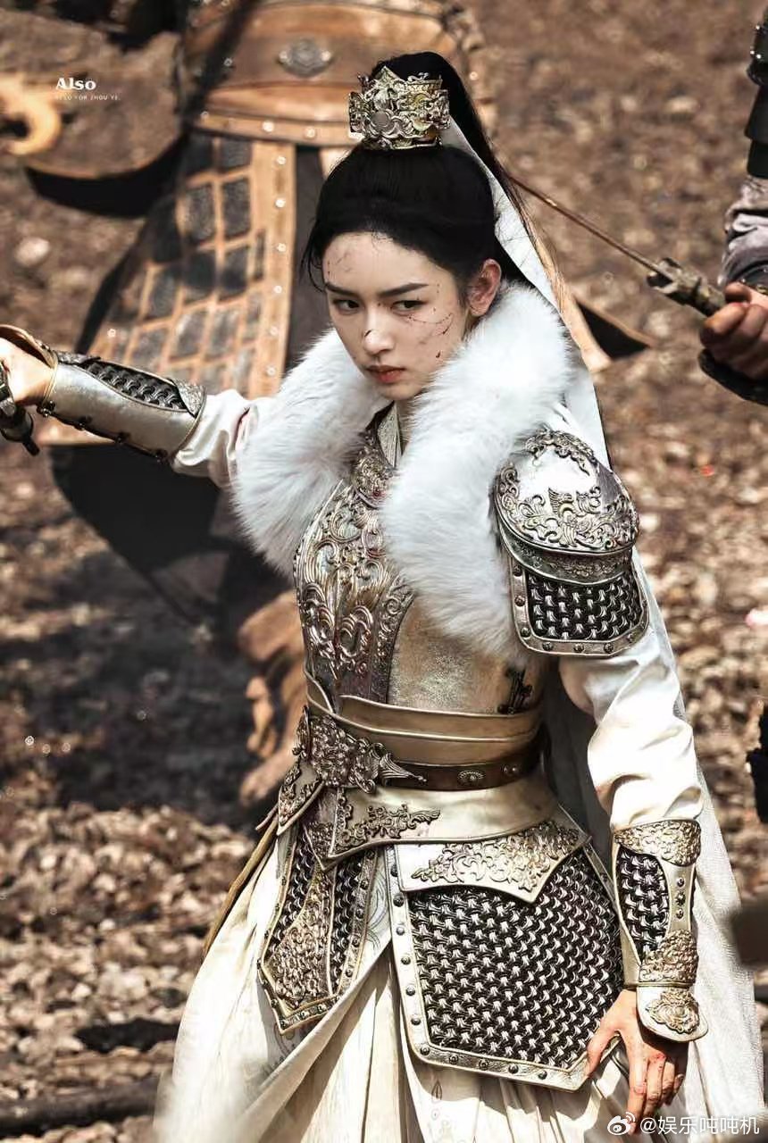 周也新剧辛苦打江山被耀祖顶替了带记忆归来复仇，当校尉之女够爽​​​