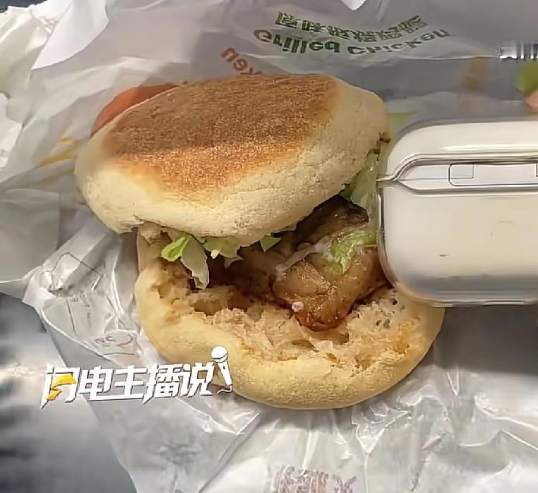 以前不相信有人说一口一个汉堡，现在慢慢的相信了全国连锁的汉堡店再次升级了他们的