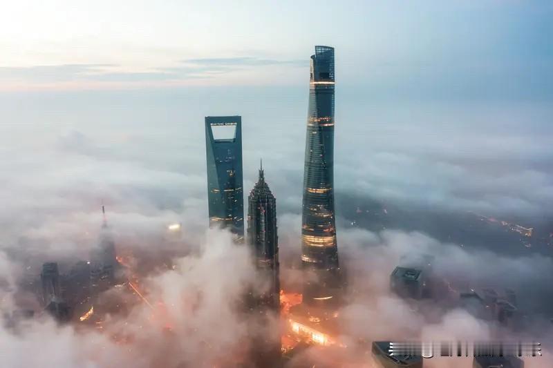 现在年轻人想要在大城市买房。除了北京、上海、深圳、杭州、广州、南京等少数城市比