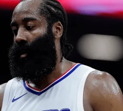 NBA常规赛快船客场对阵热火的比赛已经结束。全场战罢，快船以123-140不敌热