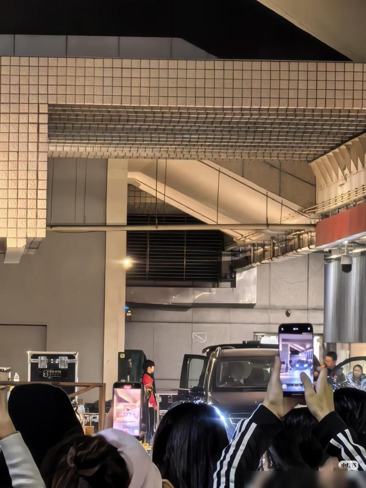 孙颖莎有多好可能有的人永远体会不到昨晚单打比赛结束后，事情大概是这样：单