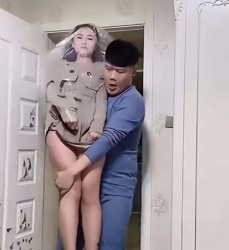深圳优必选刚发布的U1人形机器人，女款168男款183，88个关节，硅胶仿生皮肤