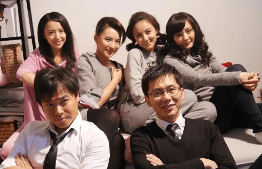 6星同框：我认出了戴着眼镜、气质儒雅的李晨，头发覆额、沉健结实的陈思诚，发如绸缎