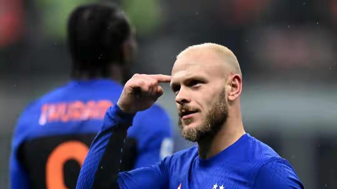 威力越来越大！意甲第23轮国际米兰客场2：0轻取克雷莫内塞，首发出战的左翼卫迪马