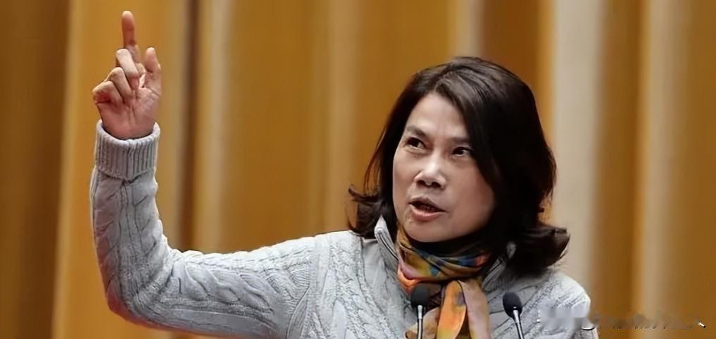 2019年，一个河南小伙走进董明珠办公室说：“这里有417亿，我要买格力15％的