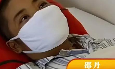 2009年，苏州一女子患了白血病，因为没有合适的骨髓，提前购买了寿衣，然而，12